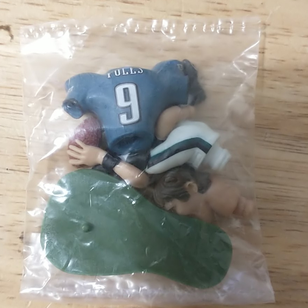 NFL small pros posable collectable figure